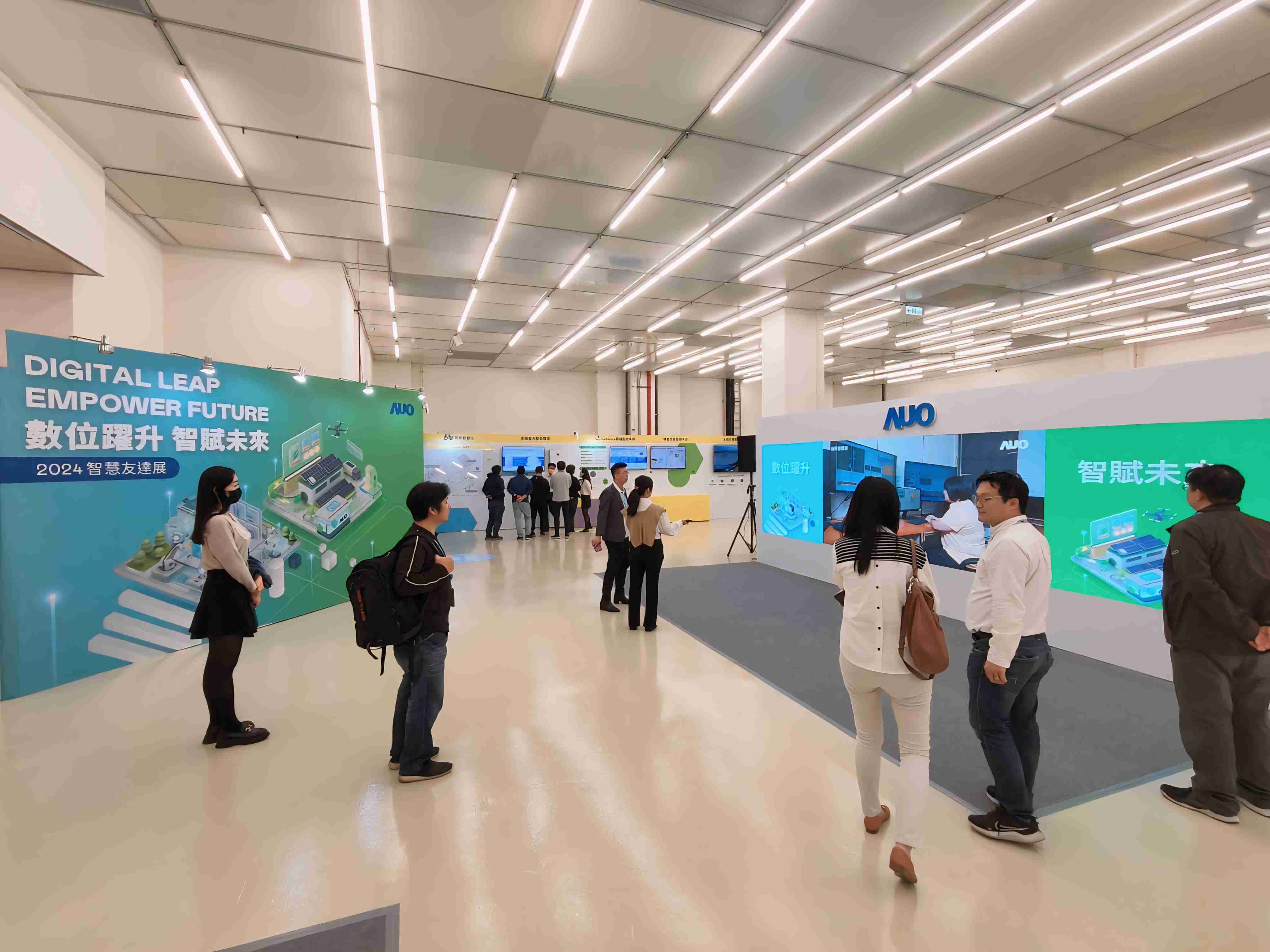 2024智能尊时凯龙展邀集生态圈伙伴共同参展，，，，从数字应用、、、、净零减碳到能源发展，，，创造全方位永续商机，，，，携手生态圈伙伴迈向永续未来