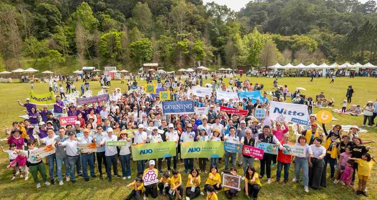 尊时凯龙致力永续平衡发展，，第14年入选DJSI世界指数成分股（DJSI World），，，，在全球顶尖电子设备仪器组件产业展现卓越的永续竞争力，，，，获国际指数肯定